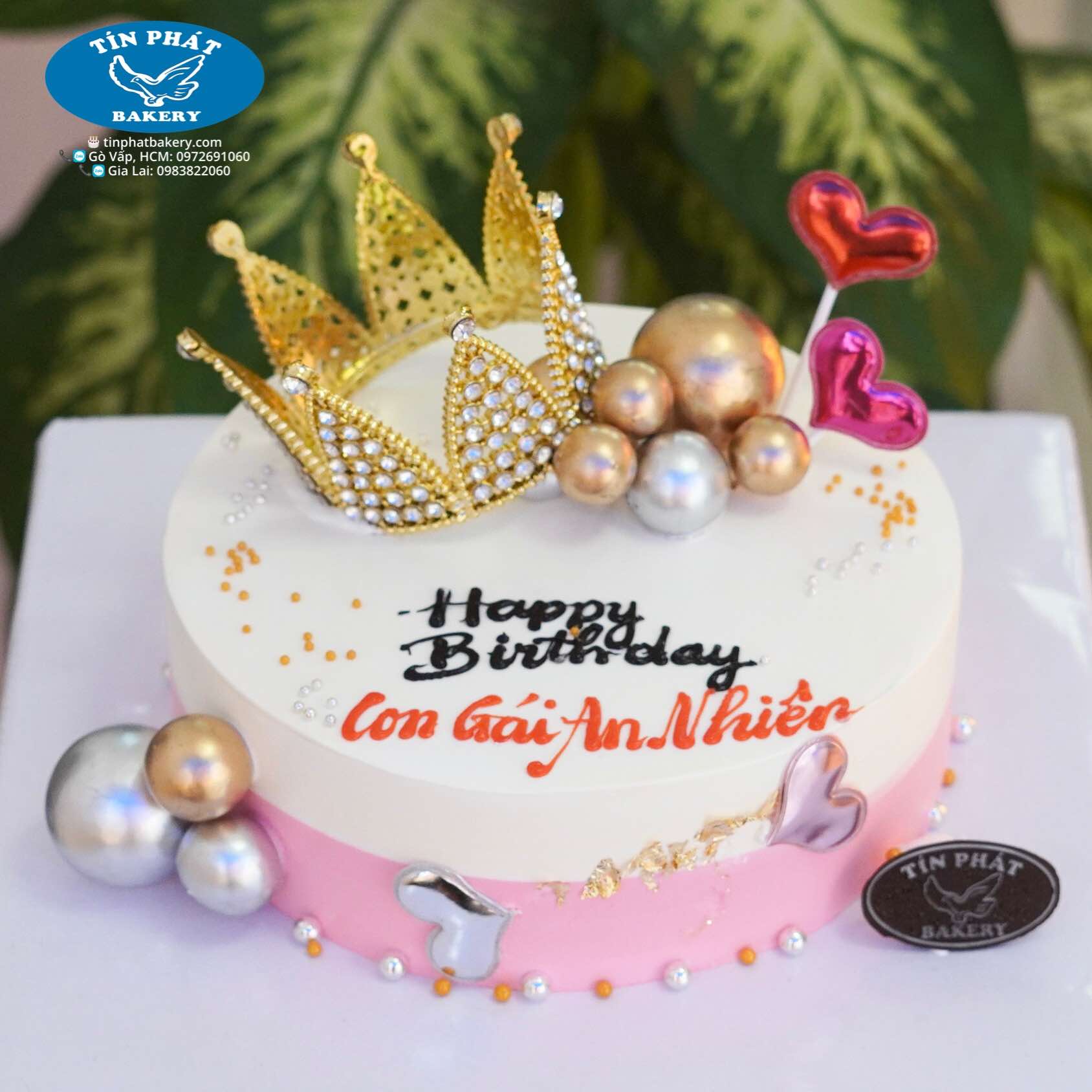 Bánh sinh nhật trang trí vương miện CO-0698 - Cake Ocean