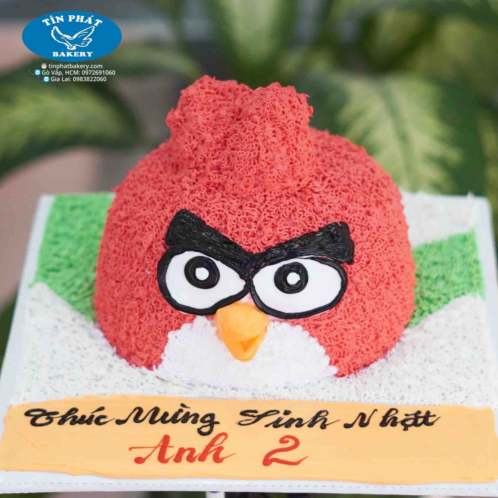 Angry Birds Cupcakes – Whisk Together
