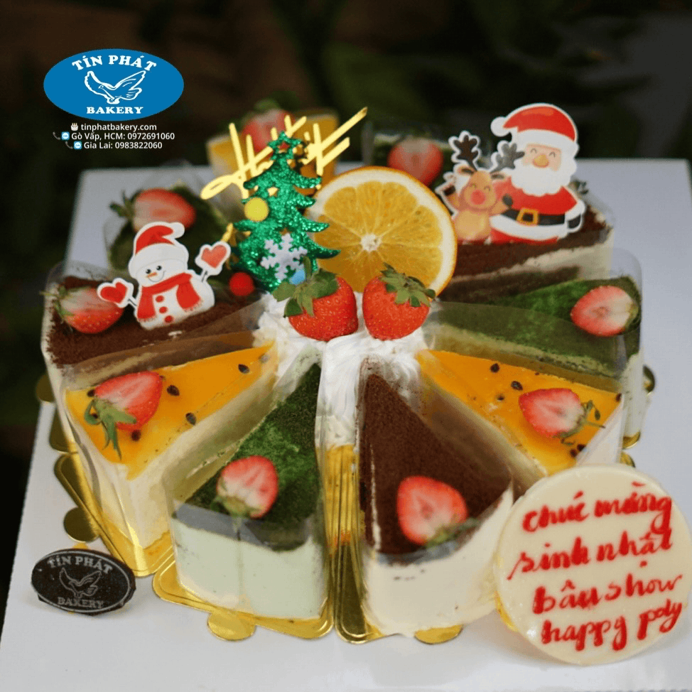 Bánh Kem Mousse Mix Vị Giáng Sinh TP 2477