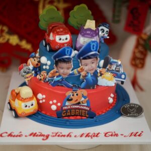 Bánh Kem 2 Tầng Cảnh Sát Trưởng Labrador TP 3095