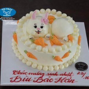 Bánh Kem Con Thỏ Với Cà Rốt TP 3112