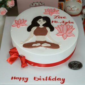 Bánh Kem Thuần Chay Vẽ Bạn Nữ Thiền Yoga TP 3014