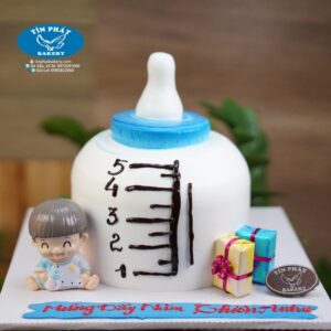 Bánh Kem Bình Sữa Đầy Tháng TP 3261